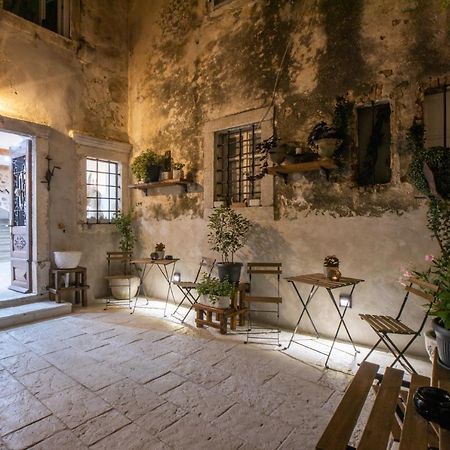 History House Moja Ti 1830 In Old Town Senj Otel Senj  Dış mekan fotoğraf